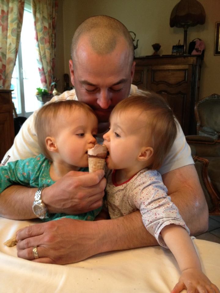 Difficile d'être gourmand avec des jumelles Difficile d'être gourmand avec des jumelles